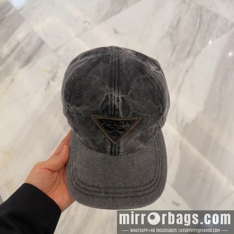 Prada Hat dx23