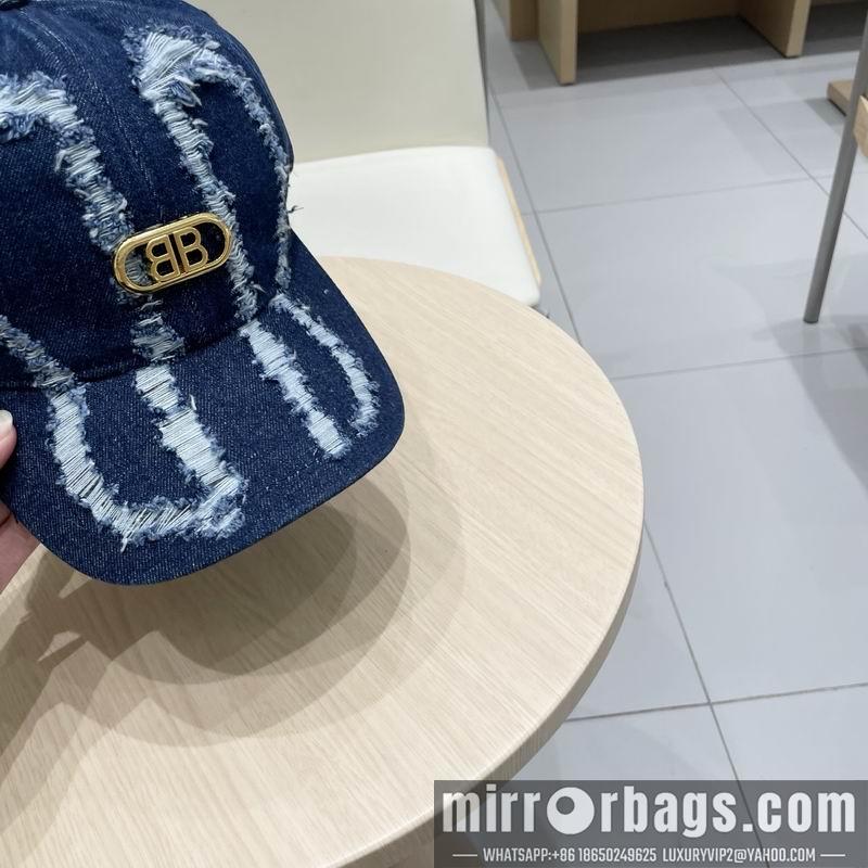 Balenciaga Hat 030979