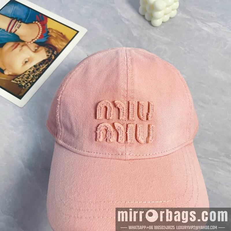 Miumiu Hat dx64