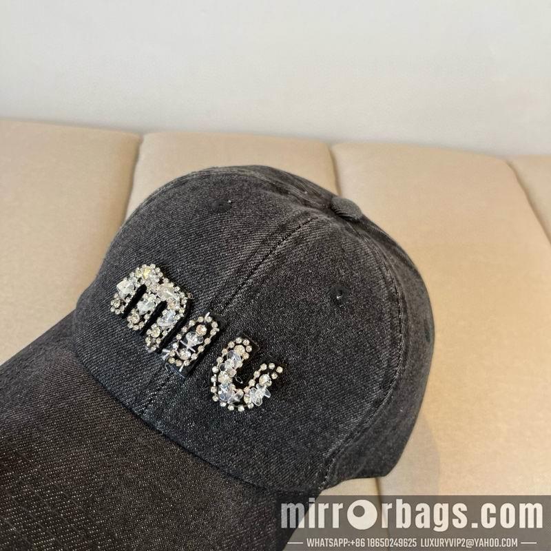 Miumiu Hat dx24