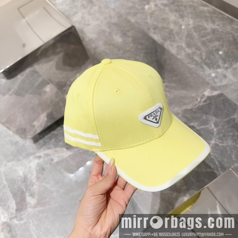 Prada Hat 041702