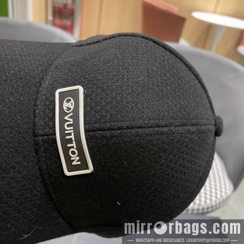 LV Hat 010701