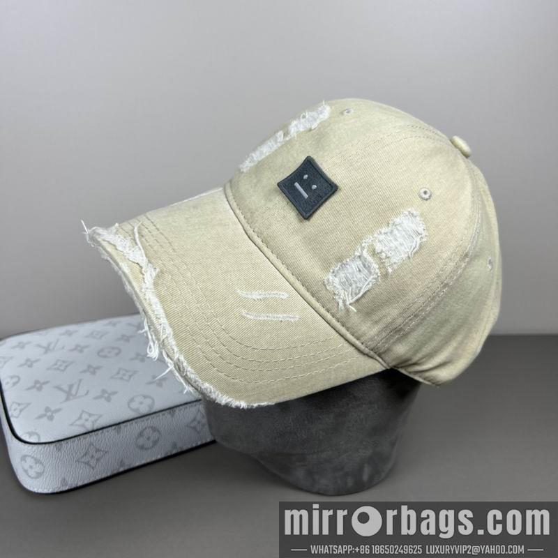 Acne Hat dx18