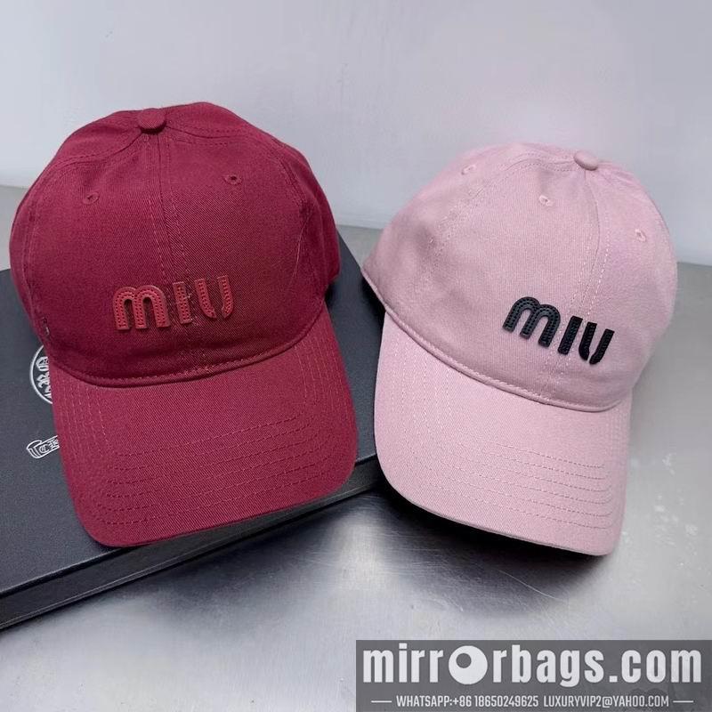 Miumiu Hat 090601