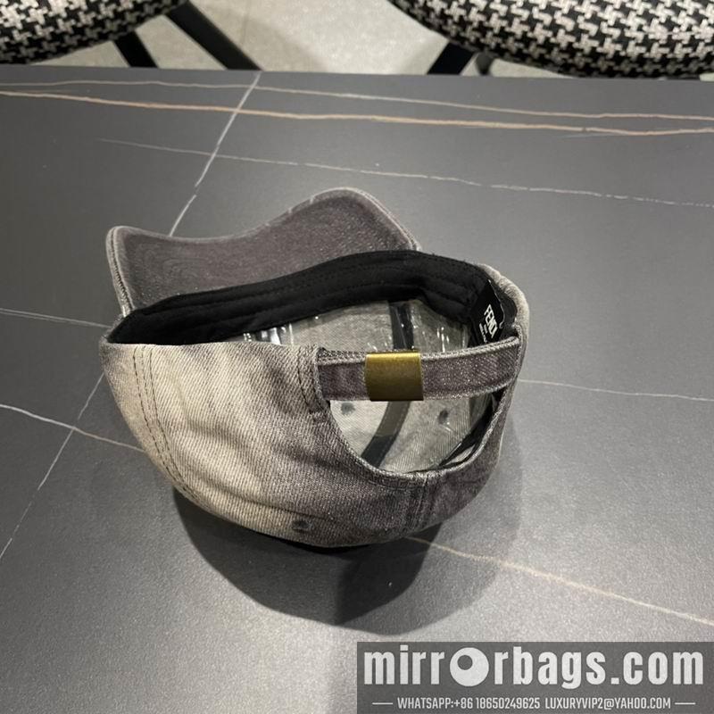 Fendi Hat 102801