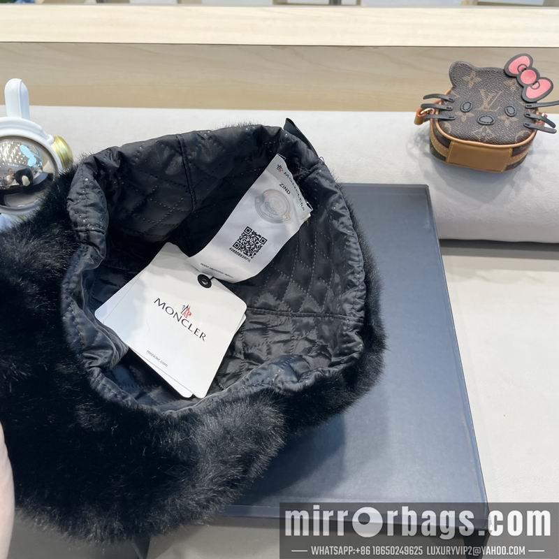 Moncler Hat 090602