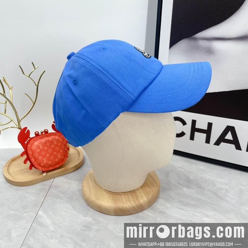 Vivienne Westwood Hat dx03