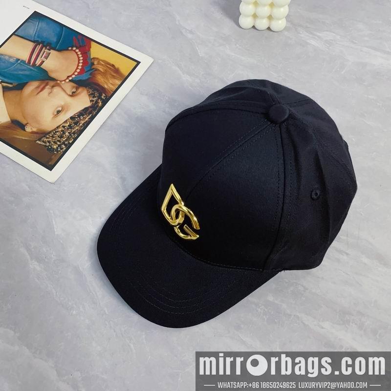 DG Hat dx14