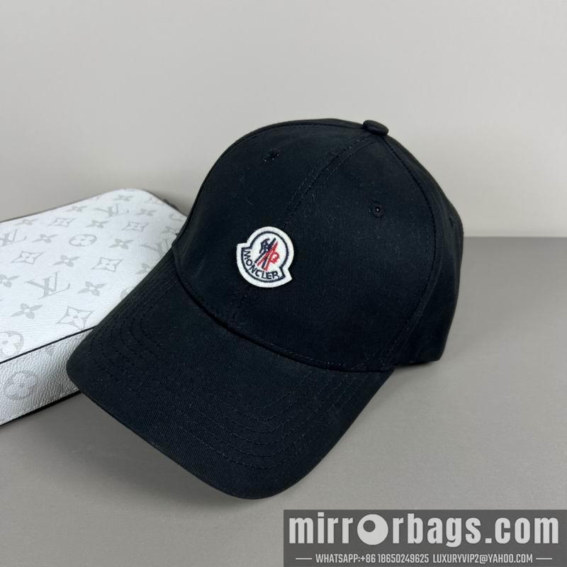 Moncler Hat dx39