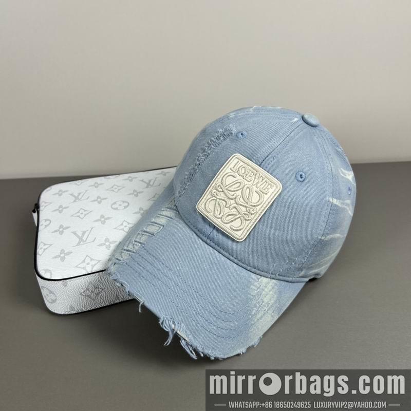 Loewe Hat dx42