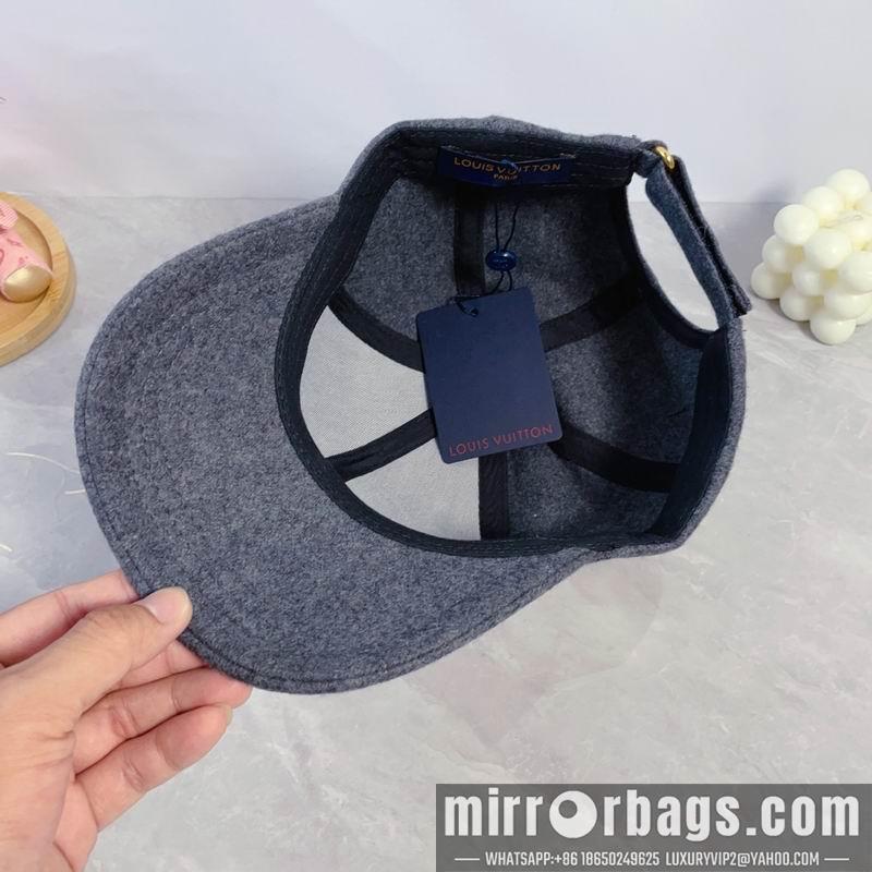 LV Hat dx107