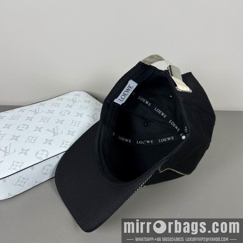 Loewe Hat dx47