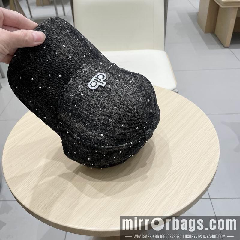 Alo Hat 041402