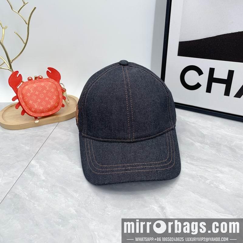 Miumiu Hat dx04