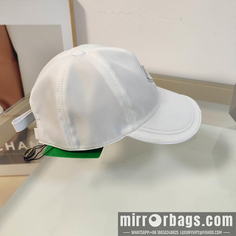 Prada Hat dx55