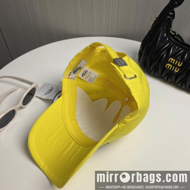Emis Hat 121401