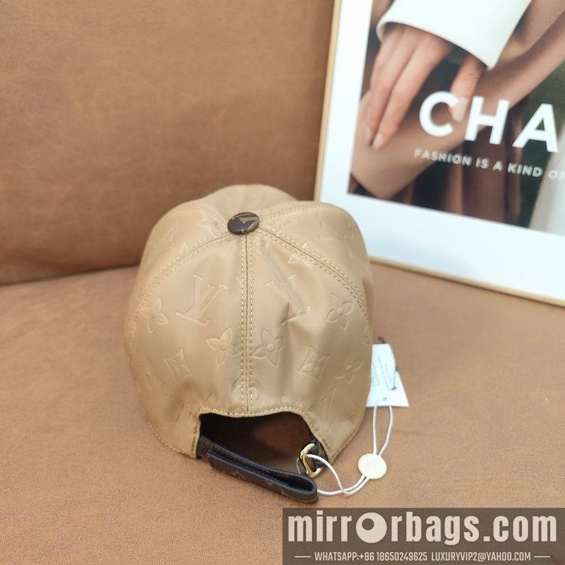 LV Hat dx81