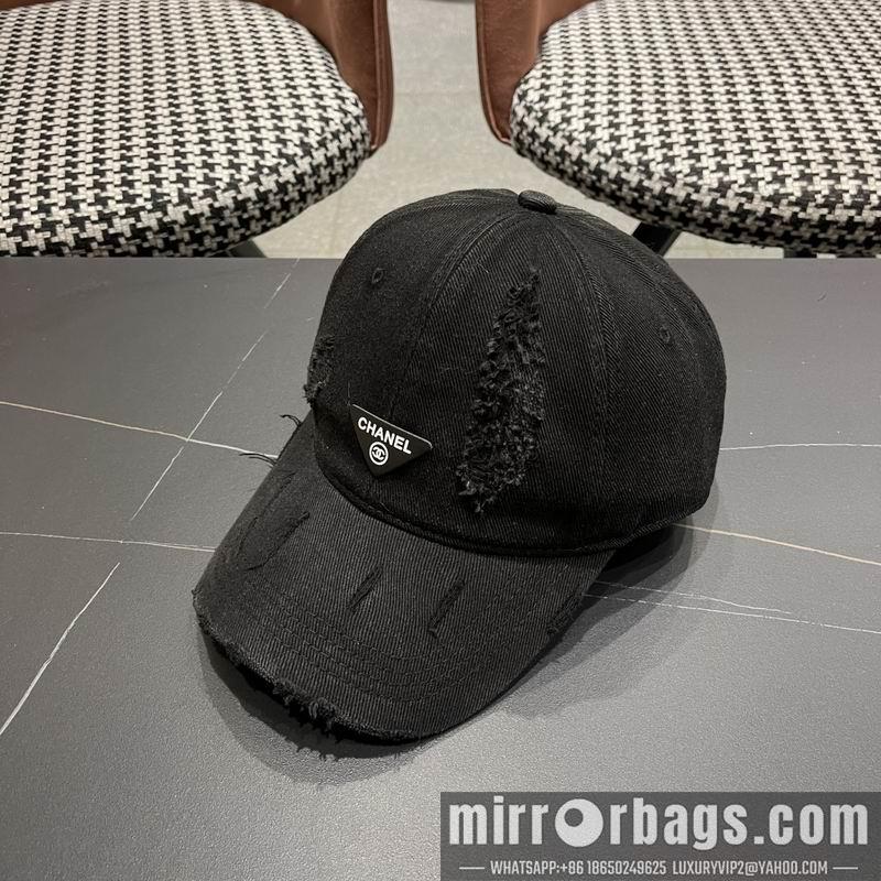 Prada Hat 041403
