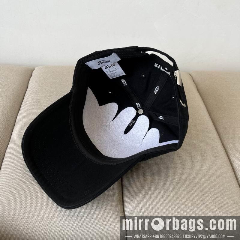 Emis Hat dx07