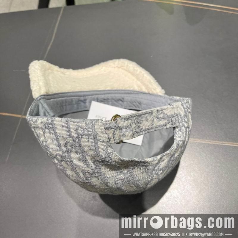 Dior Hat 010401