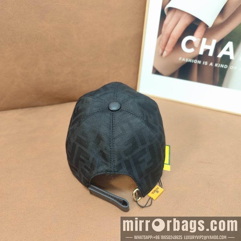 Fendi Hat dx44