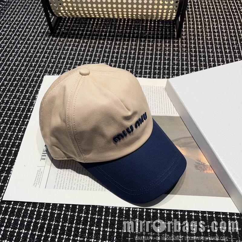 Miumiu Hat dx37