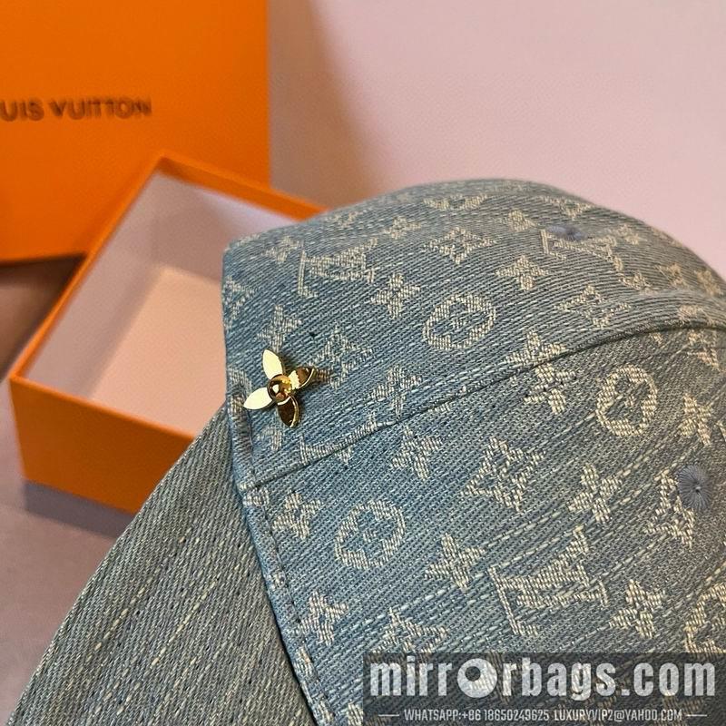 LV Hat dx36