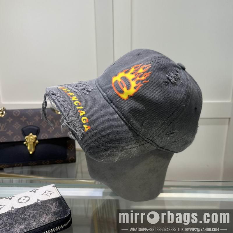 Balenciaga Hat dx84