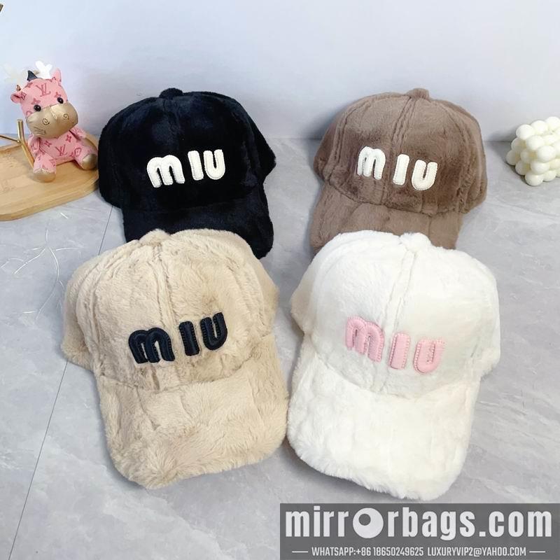 Miumiu Hat dx68