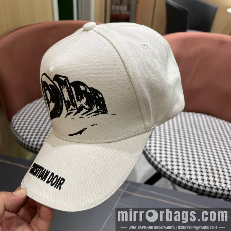 Dior Hat 050701