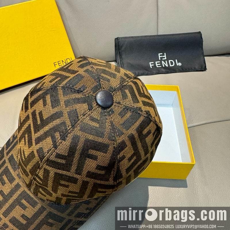 Fendi Hat dx95