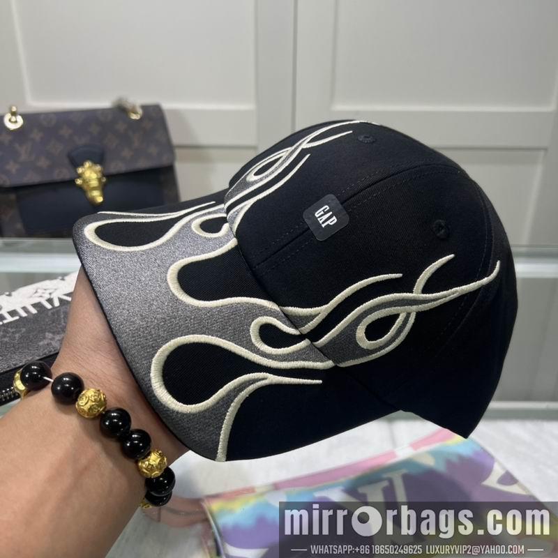 Balenciaga Hat dx111