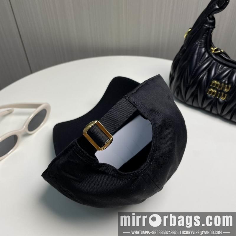 Celine Hat dx123