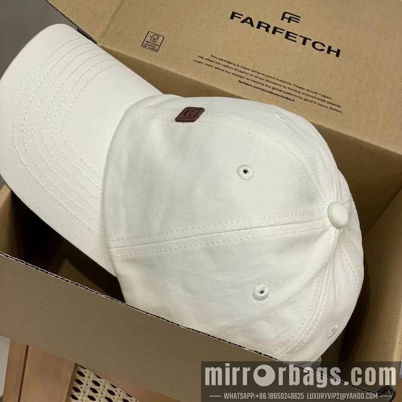 Acne Hat dx08