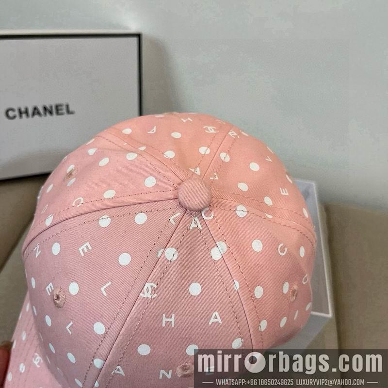 Chanel Hat dx30