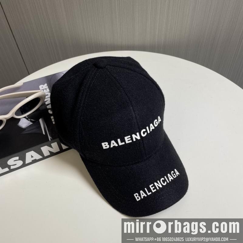 Balenciaga Hat dx113