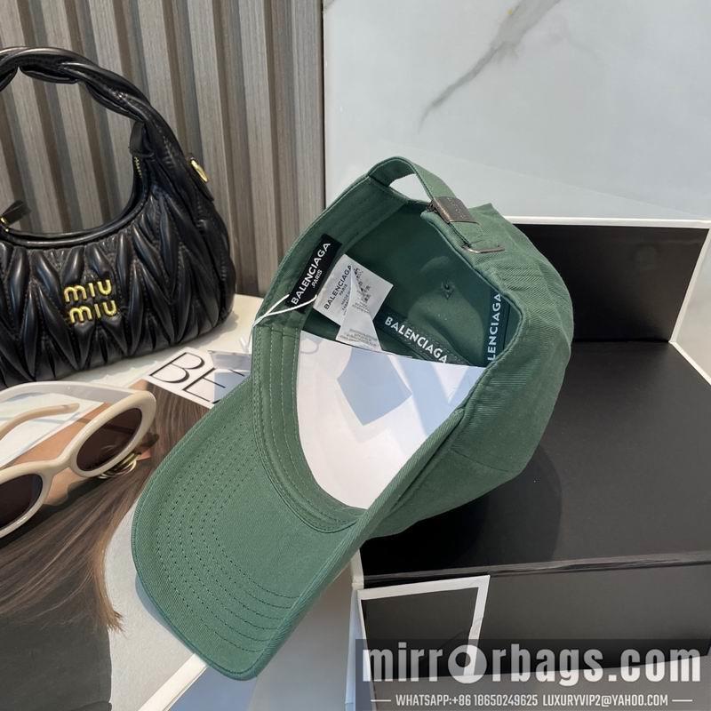 Balenciaga Hat dx64