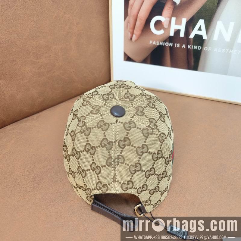 Gucci Hat dx103