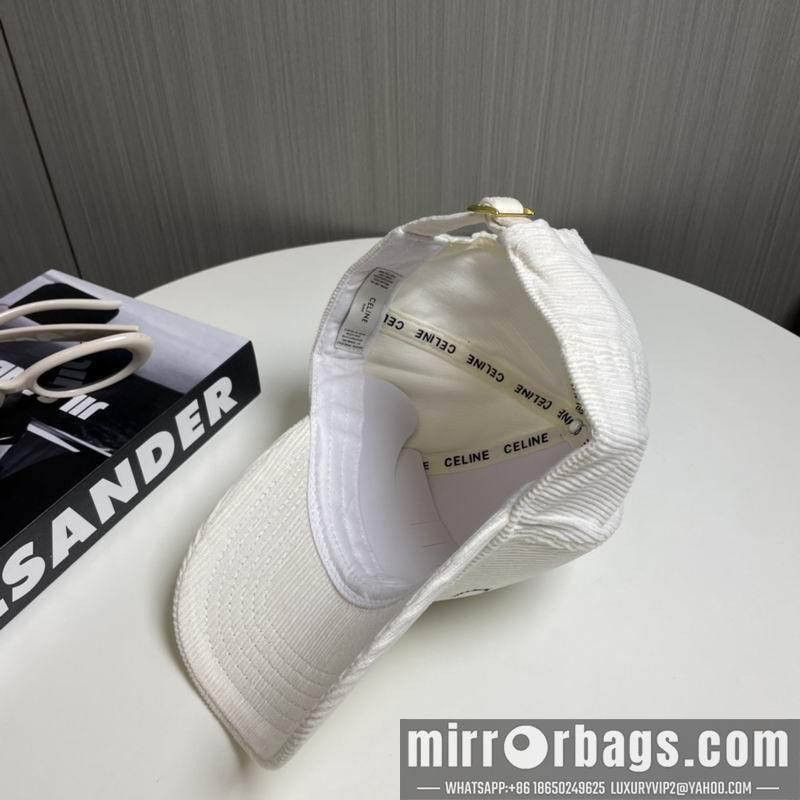 Celine Hat dx105