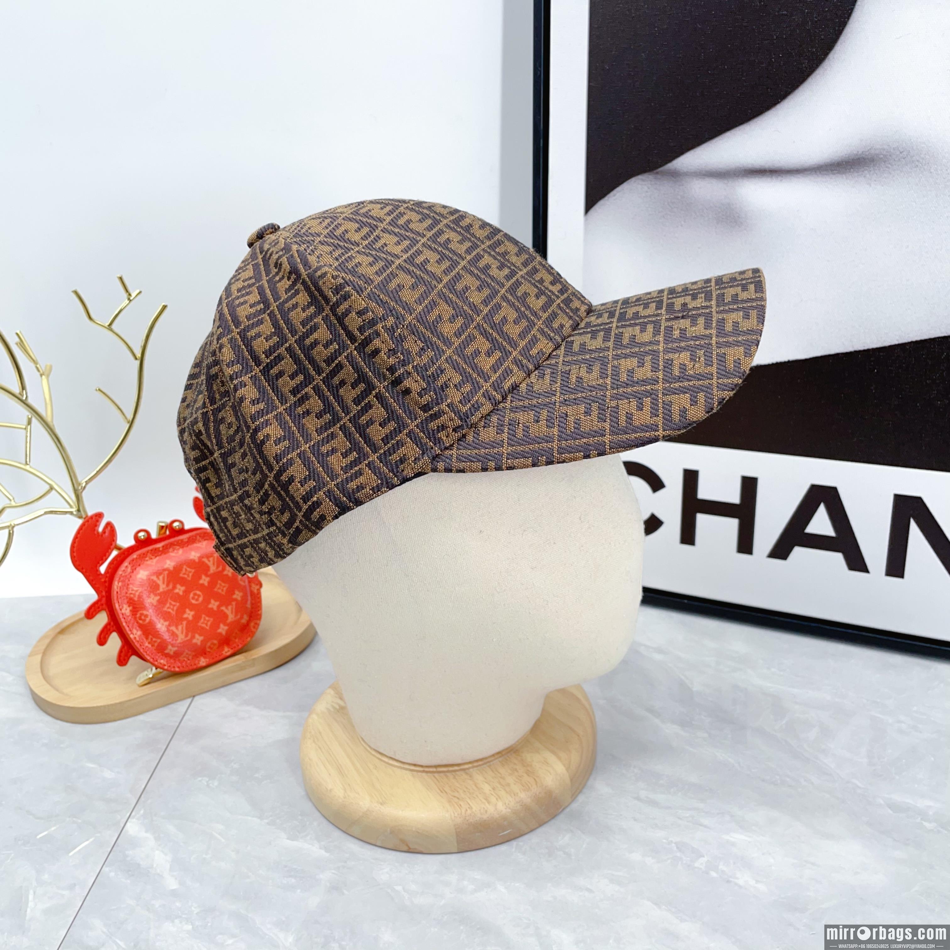 Fendi Hat dx64
