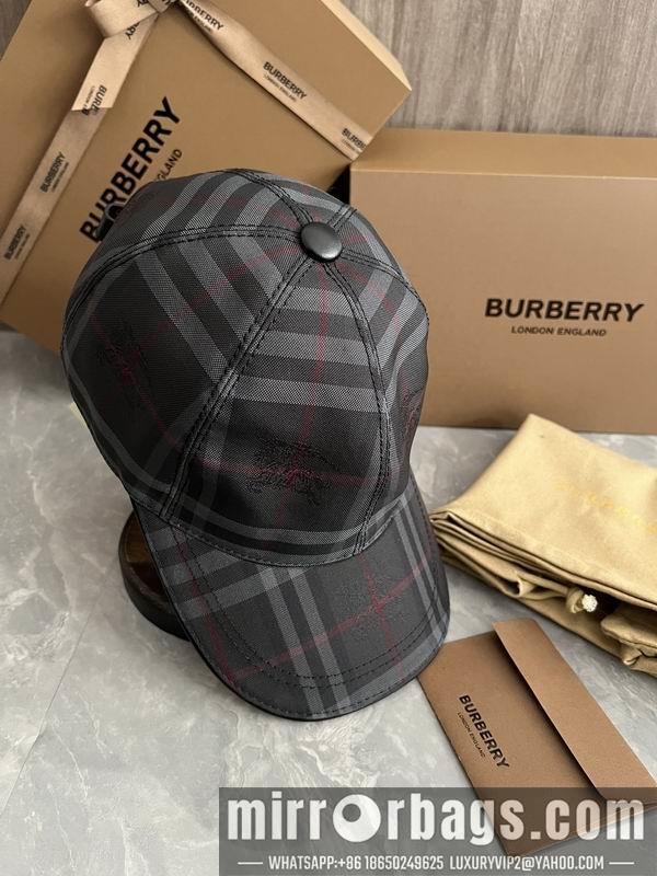Burberry Hat dx39