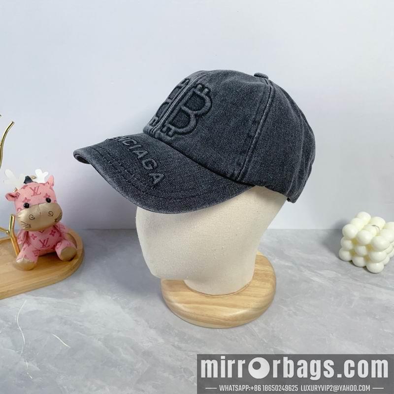 Balenciaga Hat dx79