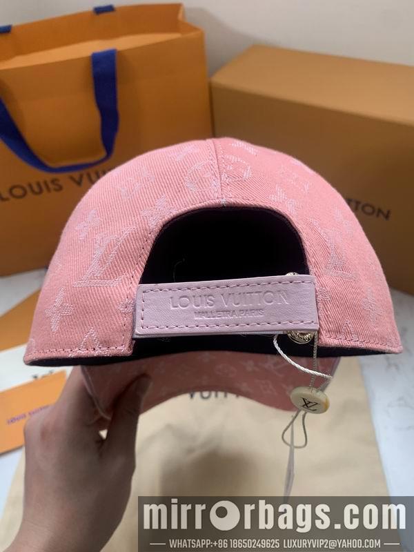 LV Hat dx43
