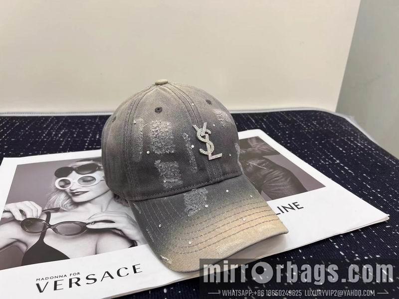 YSL Hat dx23