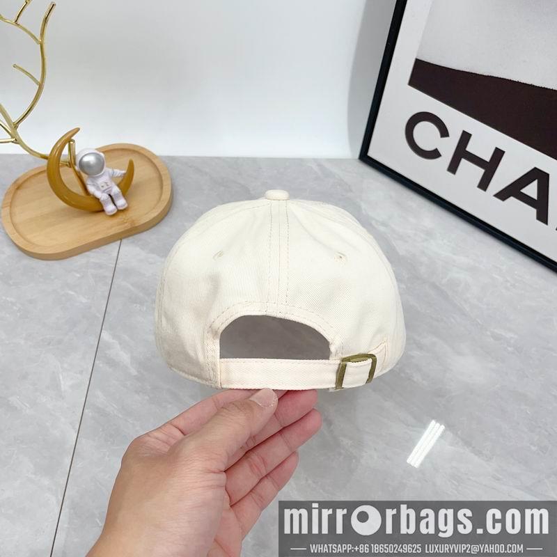 LV Hat dx54