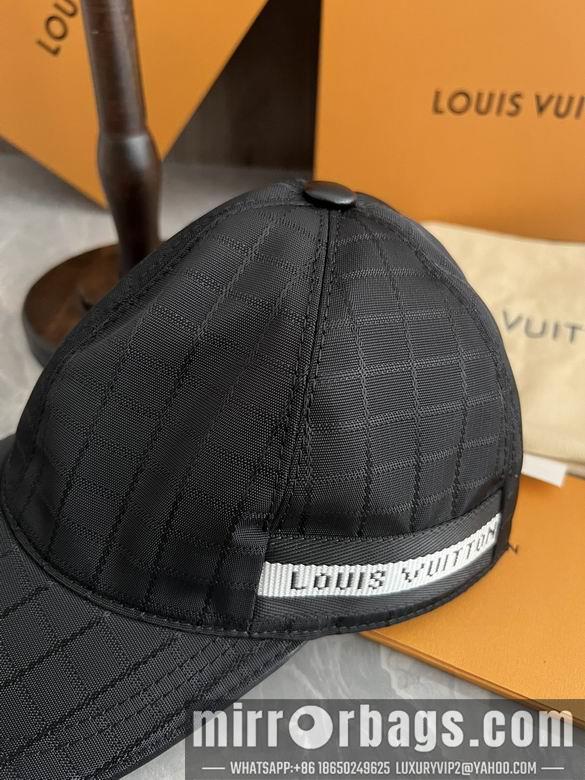 LV Hat dxn10