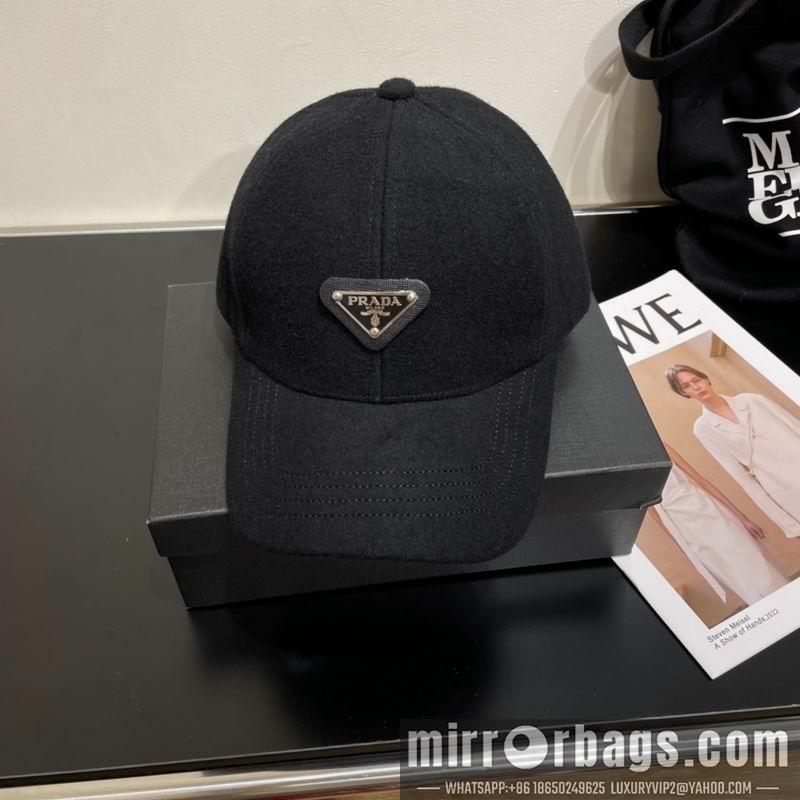 Prada Hat 041701