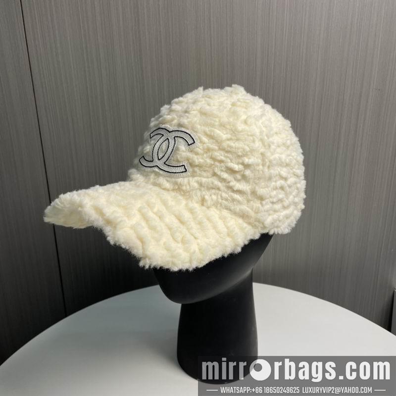Chanel Hat 010402