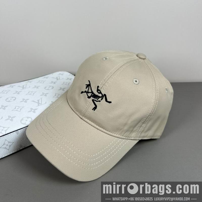 Arcteryx Hat dx15
