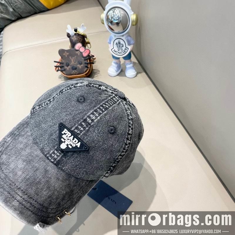 Prada Hat 032002